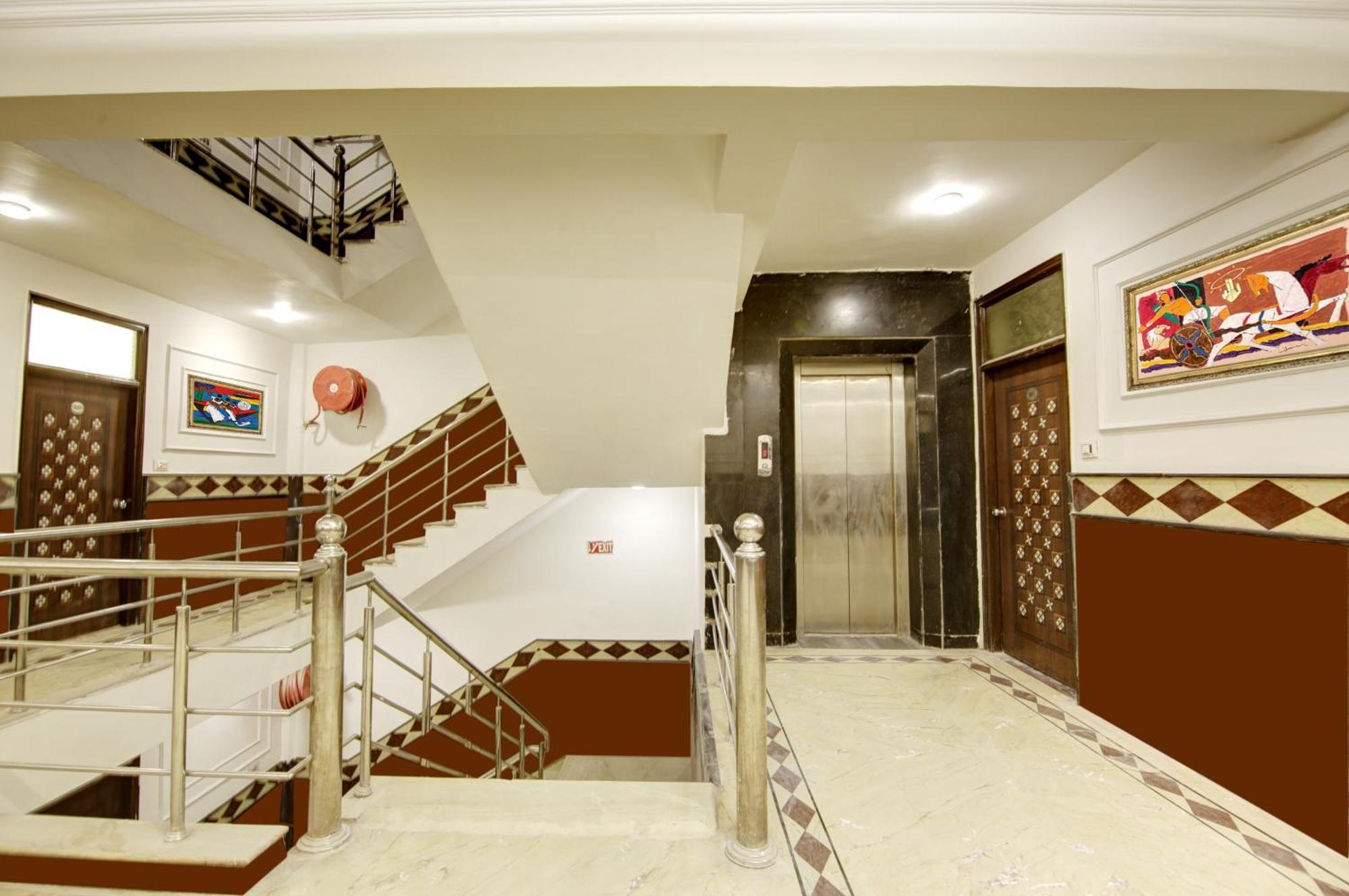 Hotel Star Villa - Front Of New Delhi Railway Station & 5 Minute From Connaught Place 외부 사진