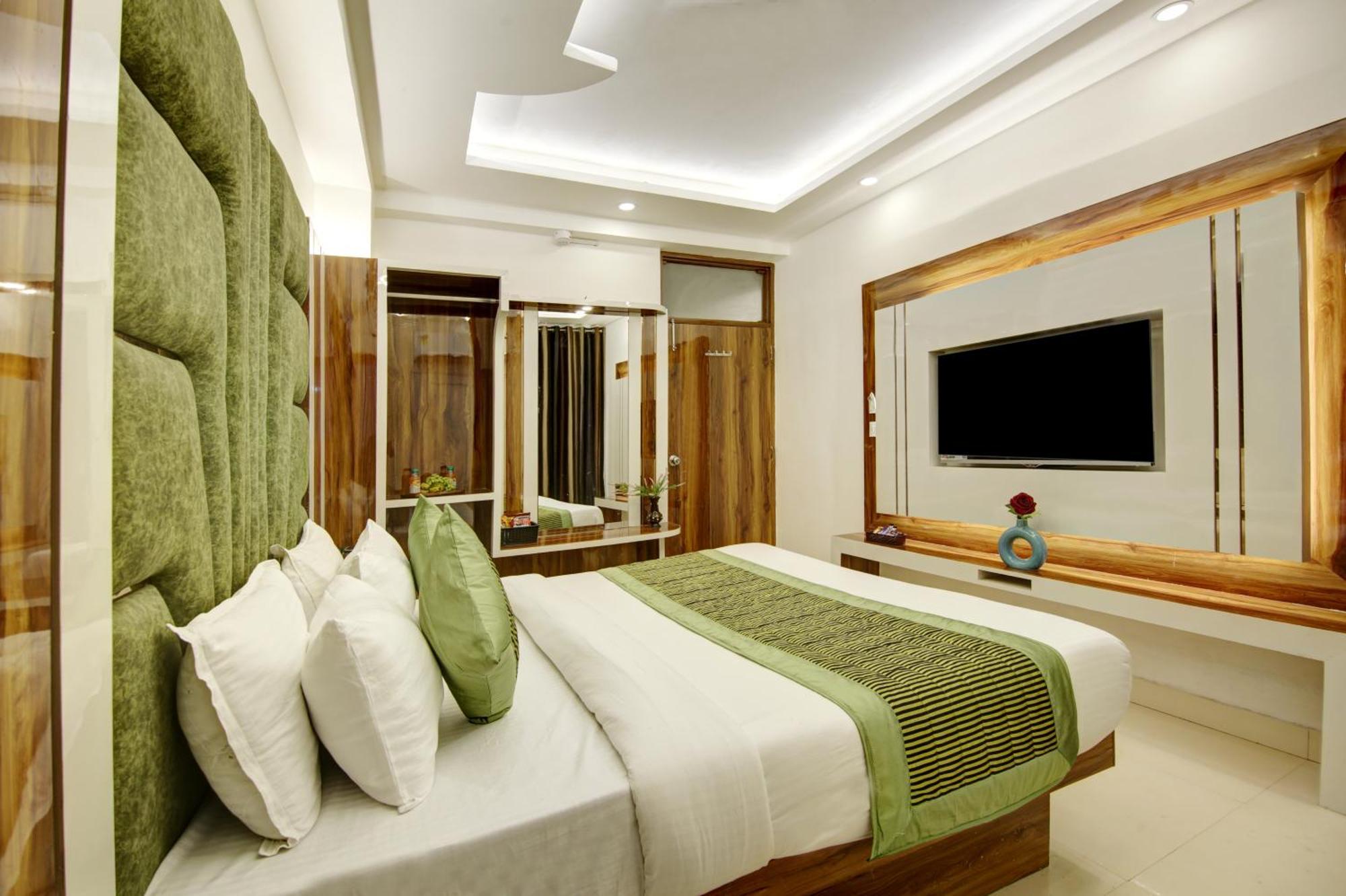 Hotel Star Villa - Front Of New Delhi Railway Station & 5 Minute From Connaught Place 외부 사진