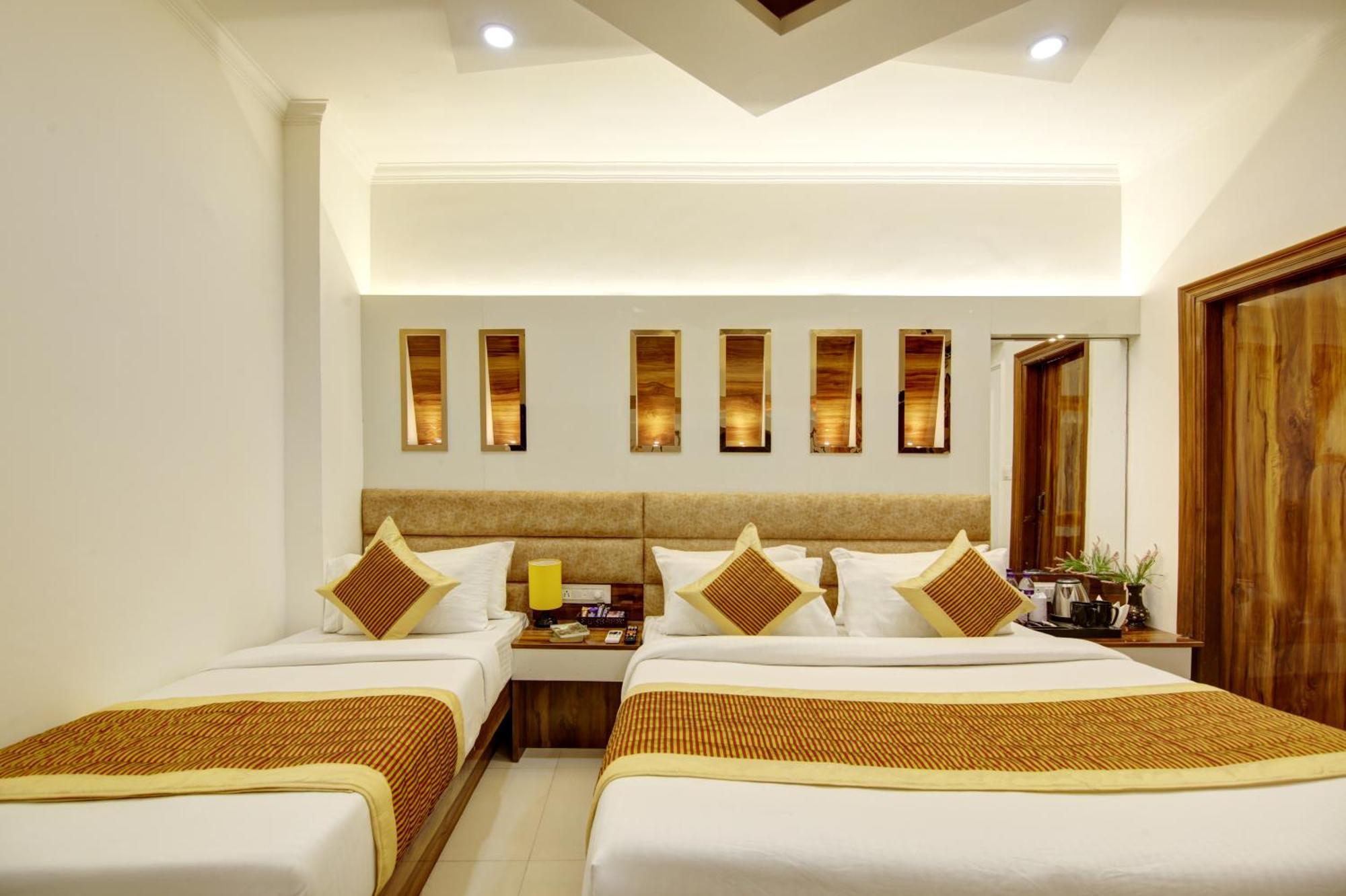 Hotel Star Villa - Front Of New Delhi Railway Station & 5 Minute From Connaught Place 외부 사진