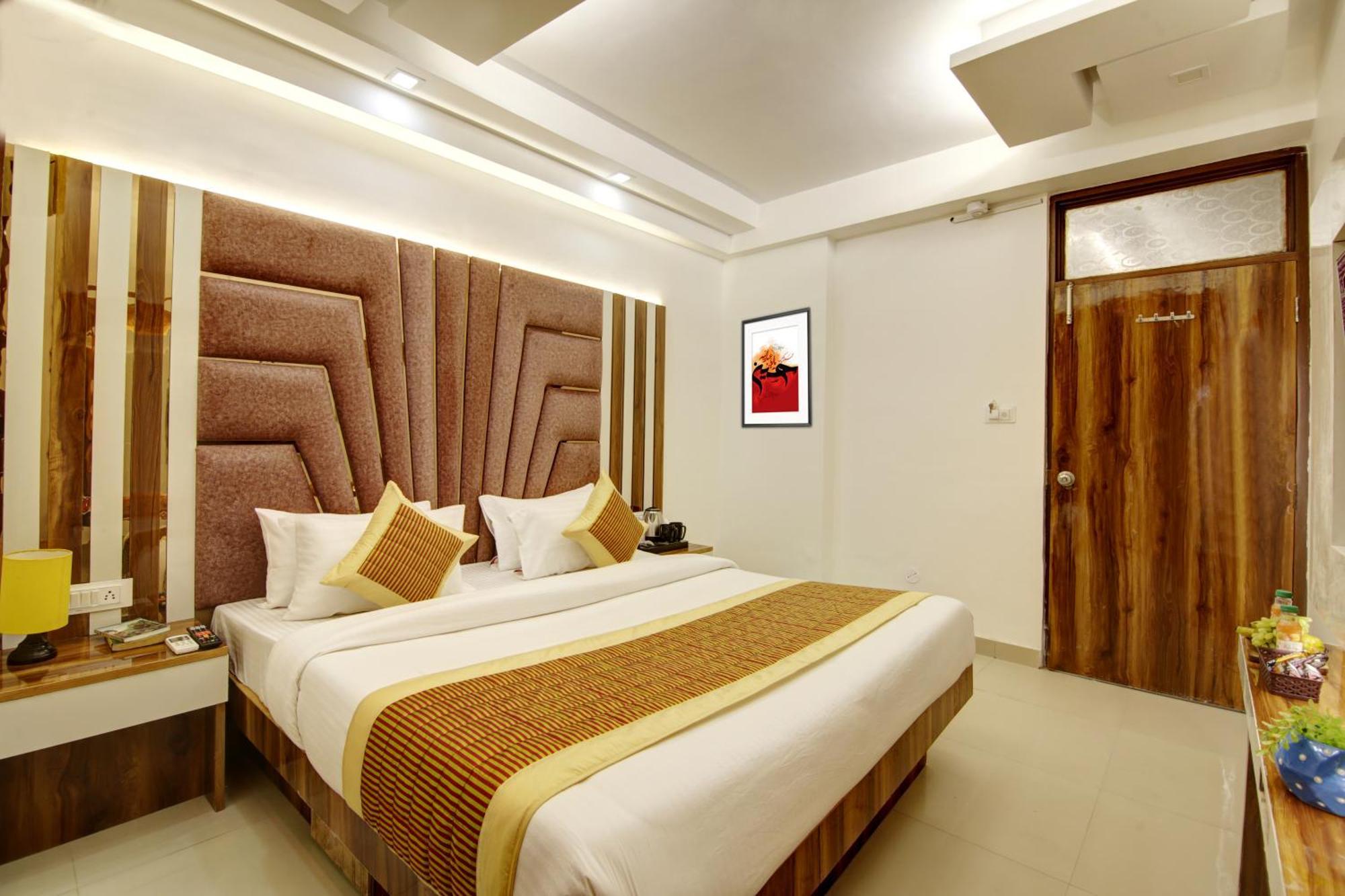 Hotel Star Villa - Front Of New Delhi Railway Station & 5 Minute From Connaught Place 외부 사진
